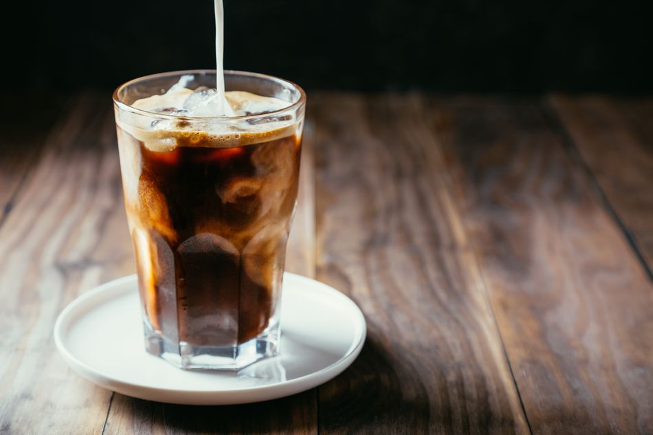 17 beautiful photos of iced coffee for anyone who desperately misses iced coffee